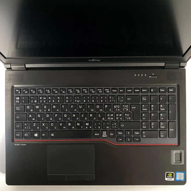 Ноутбук Fujitsu Celsius H780 15.6