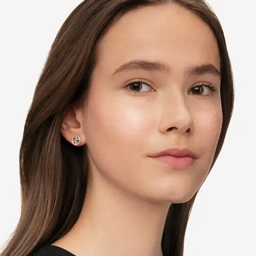 Тональна основа Giorgio Armani Designer Glow Radiant Revitalizing Foundation spf15 4 30ml - зображення 3