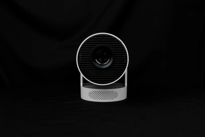 Проектор Topleo HY300Pro White HiFi видеопроектор с пультом WIFI 2.4G/5G Android 11 с динамиком беспроводной - Фото 7 Проектор Topleo HY300Pro White HiFi видеопроектор с пультом WIFI 2.4G/5G Android 11 с динамиком беспроводной - изображение 7