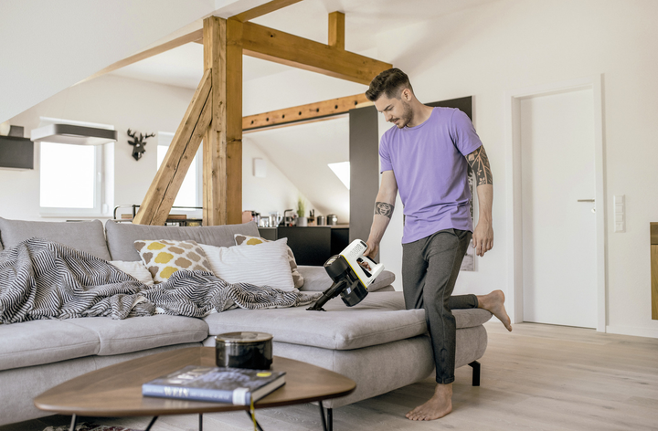 Odkurzacz pionowy akumulatorowy Karcher VC 4 Cordless myHome (1.198-630.0) - obraz 4