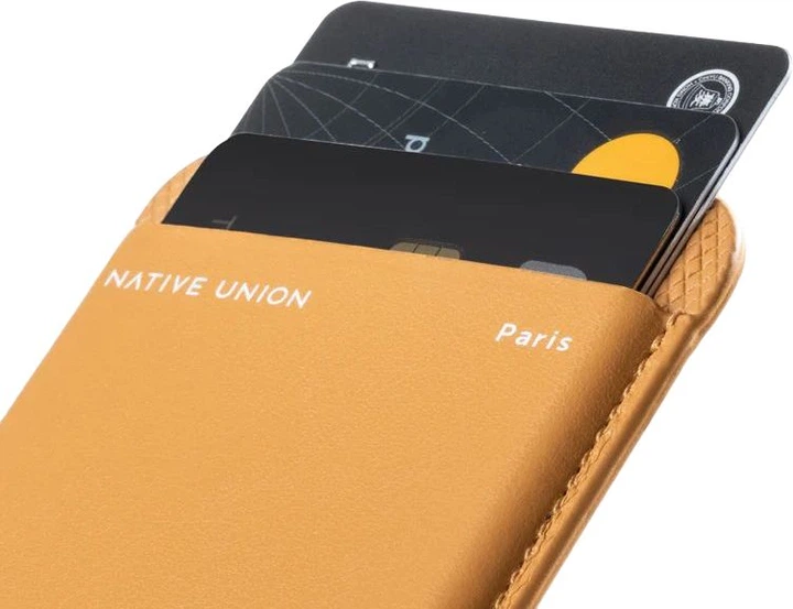 Чохол для пластикових карт Native Union (RE) Classic Wallet Magnetic Kraft (RECLA-KFT-WAL) - Фото 15 Чохол для пластикових карт Native Union (RE) Classic Wallet Magnetic Kraft (RECLA-KFT-WAL) - зображення 15