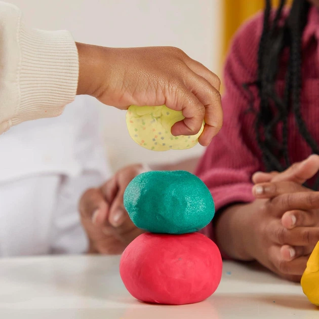 Набор для творчества Play-Doh Celebration 12 баночек пластелина (G0149) - изображение 9
