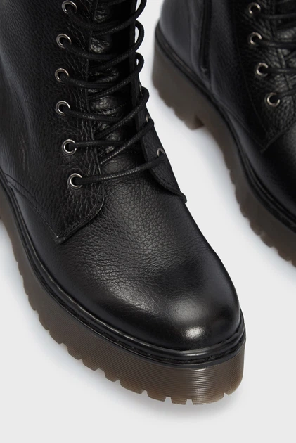 Жіночі чорні шкіряні чоботи TOKI Guess 40 FL7TOKLEA11 - Фото 2 Жіночі чорні шкіряні чоботи TOKI Guess 40 FL7TOKLEA11 - зображення 2
