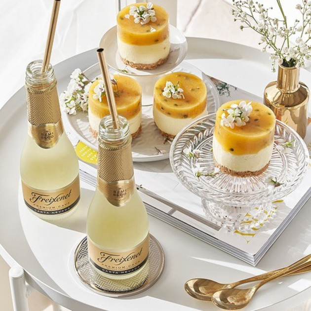 Вино ігристе Freixenet Carta Nevada Premium Cava біле напівсухе 0.2 л 11.5% (8410036006297) - зображення 5