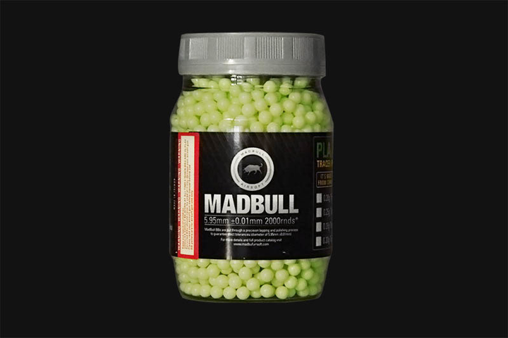 Страйкбольні кулі MADBULL GREEN TRACER Eco Friendly PLA BIO 0.25g 2000шт 0,5kg - зображення 1