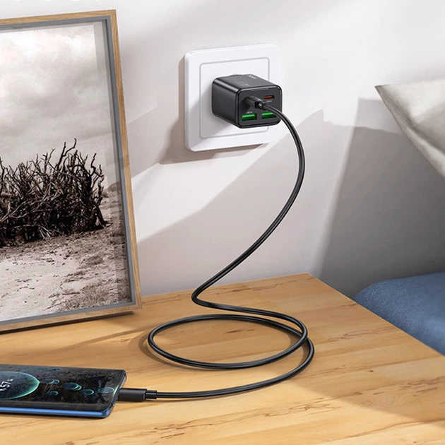 Сетевое зарядное устройство Hoco N55 Fundador PD20W four-port (2USB-A/2C) + Type-C to Type-C Black - Фото 5 Сетевое зарядное устройство Hoco N55 Fundador PD20W four-port (2USB-A/2C) + Type-C to Type-C Black - изображение 5