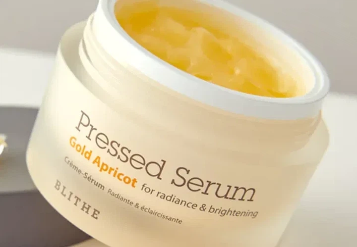 Сыворотка для кожи с пигментацией Pressed Serum Gold Apricot BLITHE, 22 мл - изображение 2