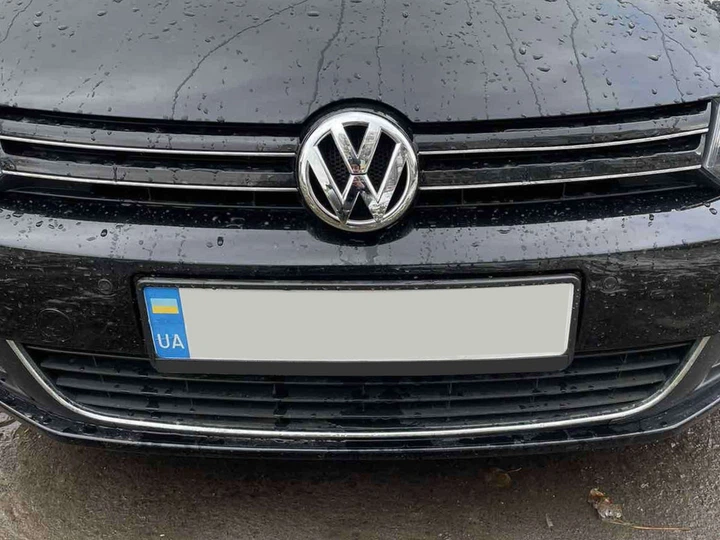 Передний значок 5K0 853 601F для Volkswagen Golf 6 2008-2014 гг - изображение 2
