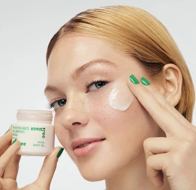 Зволожуючий крем для обличчя з насінням зеленого чаю Innisfree Green Tea Seed Hyaluronic Cream 50 мл - зображення 2