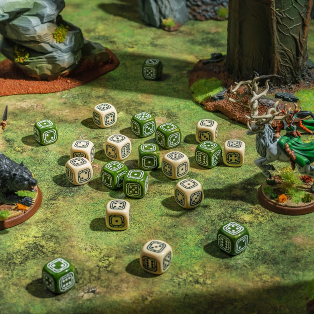 Набір кісток Q-Workshop Fortress Compact D6 RPG Dice Kit Фортеця 20 деталей Бежеві та Оливкові (5907699497379) - зображення 4