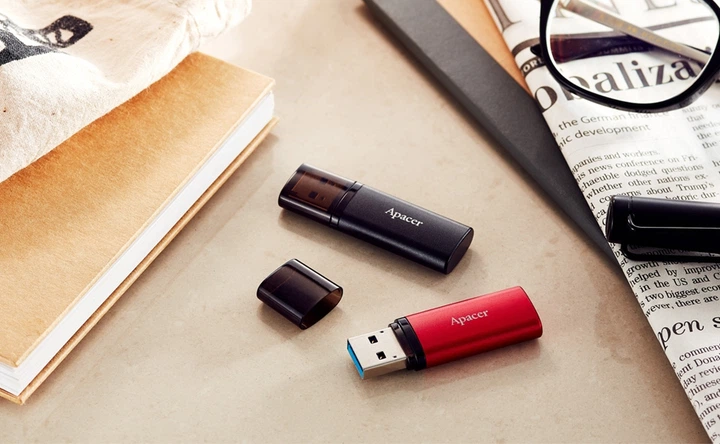 Флеш память USB Apacer AH25B 64GB USB 3.2 Gen1 Red (AP64GAH25BR-1