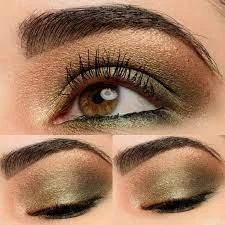 CHANEL LES 4 OMBRES 318 パリュールヴェニティエンヌ Тени для век Chanel Les 4 Ombres 318 Blurry Green 2g – купить