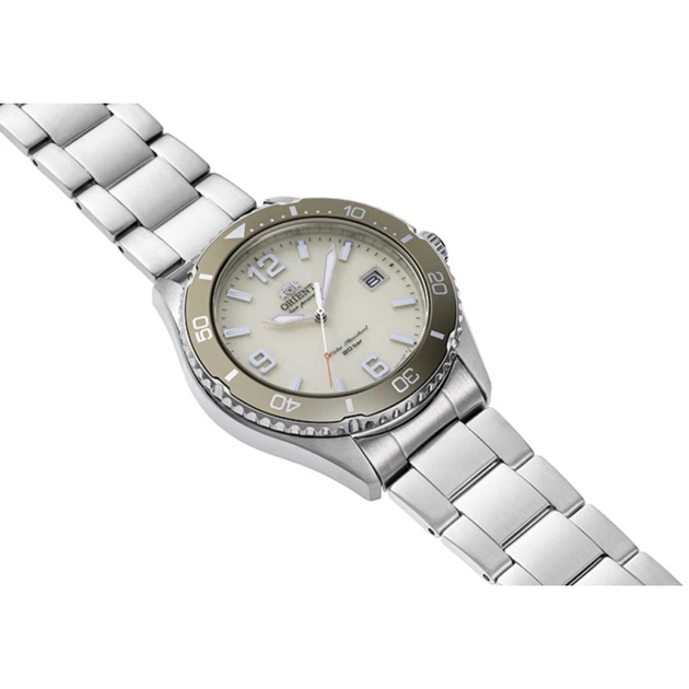 Чоловічі наручні годинники Orient RA-WJ0003S10B - изображение 2
