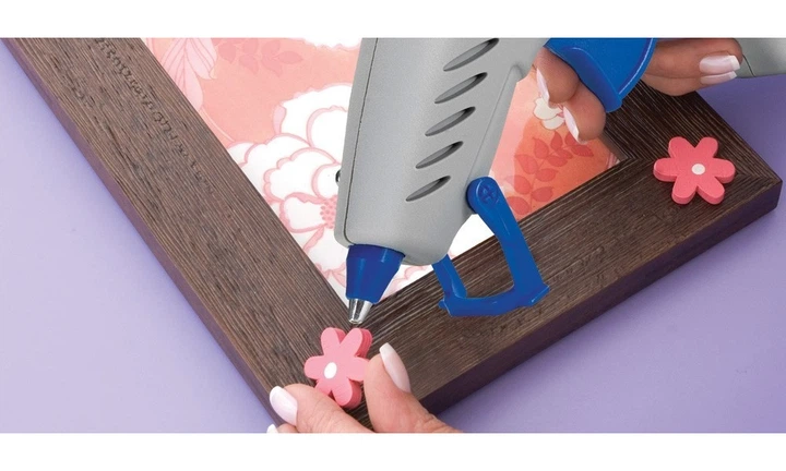 Гарячий клейовий пістолет Dremel Glue Gun 930 для стрижнів 7 мм (SHiz16122) - зображення 2