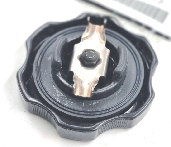 Оригинальная крышка горловины 1250A015 GALANT, Галант, OUTLANDER, Аутлендер, LANCER, Ланцер - изображение 5