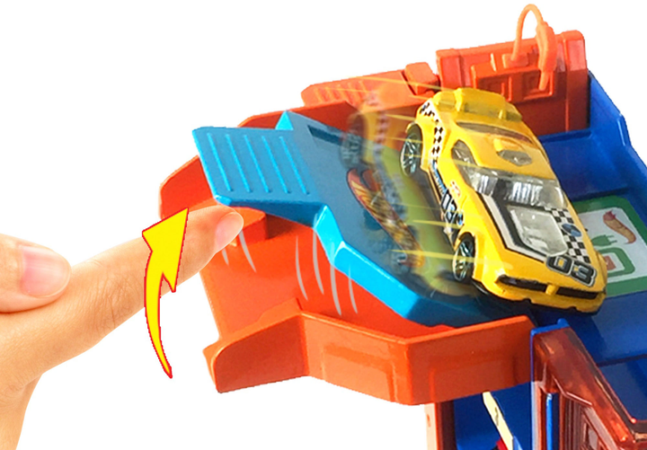 Ігровий набір Hot Wheels Паркінг в центрі міста (194735030095) - зображення 3