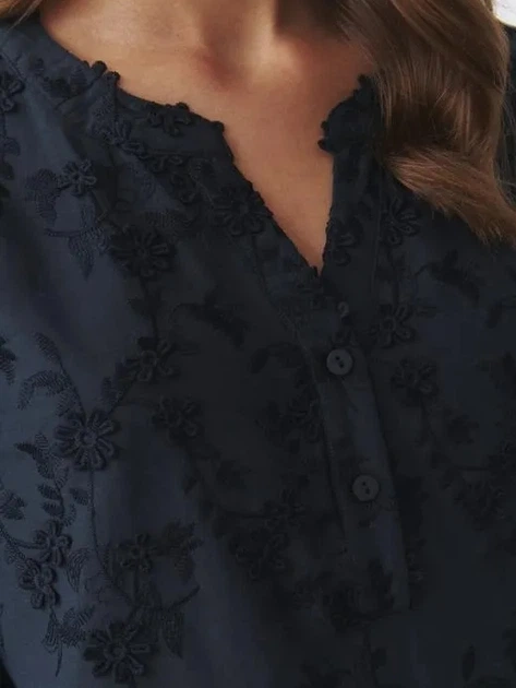 Блузка жіноча Tatuum Relia T2501.044 36 Темно-синя (5900142395383) - зображення 5