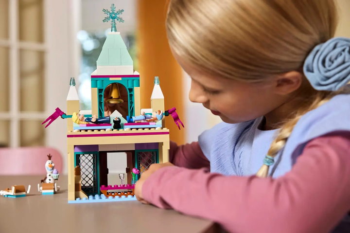 Zestaw klocków LEGO Disney Princess Kraina lodu Zamek w Arendelle 177 elementy (43265) - obraz 10