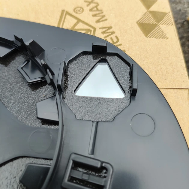 Jeep Cherokee (KL) (Джип Чероки) 2013-2023 вкладыш зеркала (стекло