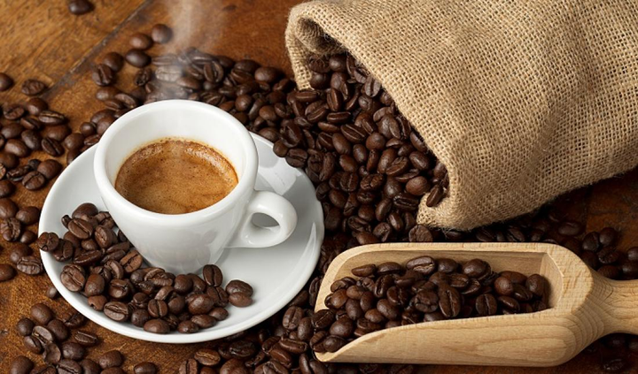 Кофе у зернах Lavazza Crema e Gusto Classico 1 кг - Фото 3 Кофе у зернах Lavazza Crema e Gusto Classico 1 кг - изображение 3