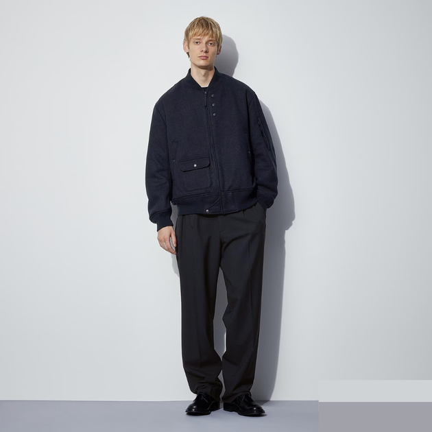 Стьобаний бомбер Uniqlo розмір М синій (467597) - Фото 3 Стьобаний бомбер Uniqlo розмір М синій (467597) - изображение 3