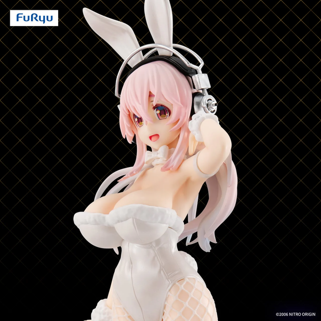 Фигурка FuRyu BiCute Bunnies Виртуальная певица Супер Сонико Super Sonico 30 см F BB SSW 30 - изображение 4