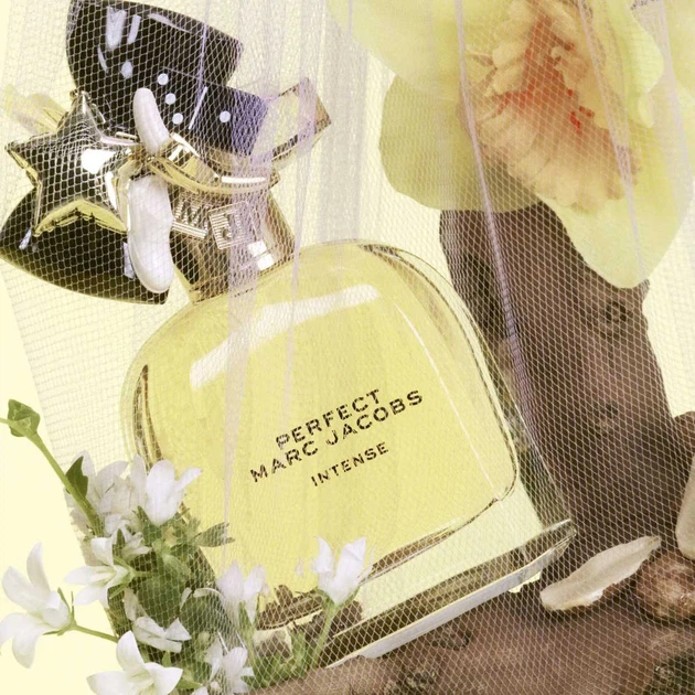 Парфюмированная вода для женщин Marc Jacobs Perfect Intense 100 мл (3616302779994) - изображение 4
