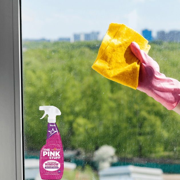 Набор для мытья окон The Pink Stuff Window Cleaning Kit (спрей 850 мл с розовым уксусом для стекла и зеркал The Pink Stuff Window & Glass Cleaner Spray Rose Vinegar, 2 микрофибра и ручка для насадок) - изображение 8
