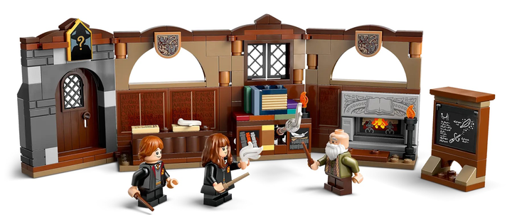 Конструктор LEGO Harry Potter Замок Гоґвортс: Уроки заклинань і  чарів 204 елементи (76442) - зображення 4