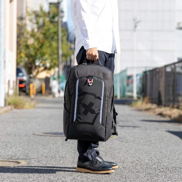 Рюкзак для ноутбука Victorinox TOURING 2.0/Black 612120 - Фото 3 Рюкзак для ноутбука Victorinox TOURING 2.0/Black 612120 - изображение 3