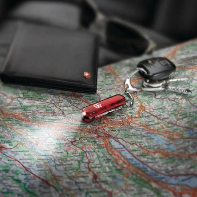 Швейцарский складной нож 58мм Victorinox SWISSLITE 0.6228 - зображення 2