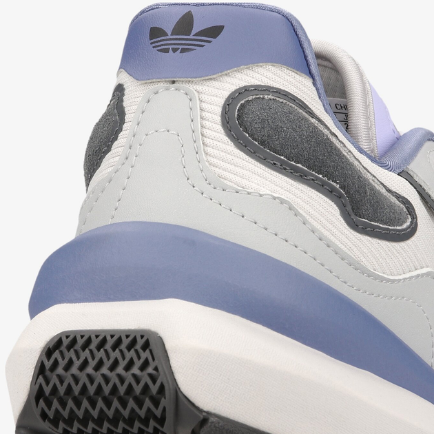 Buty sportowe damskie adidas Originals Zentic WMNS GX0423 38 (5UK) 23.5 cm Jasnoszare (4064055825342) - obraz 6