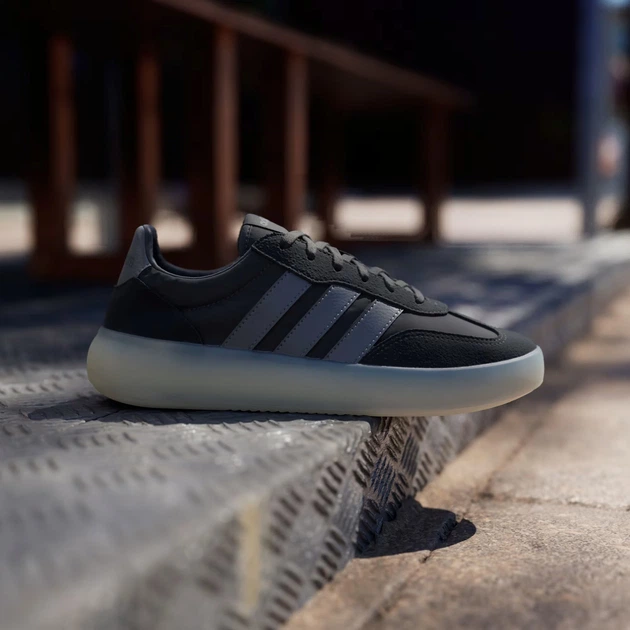 Женские кеды низкие Adidas Barreda Decode JP9671 39.5 (6UK