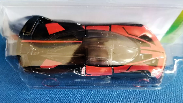 Машинка Базовая Hot Wheels Bugatti Bolide Exotics 1:64 HTF08 Black