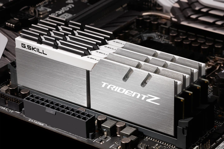 Pamięć RAM G.Skill DDR4-3600 32768MB PC4-28800 (Kit of 2x16384) Trident Z White (F4-3600C17D-32GTZSW) - obraz 4