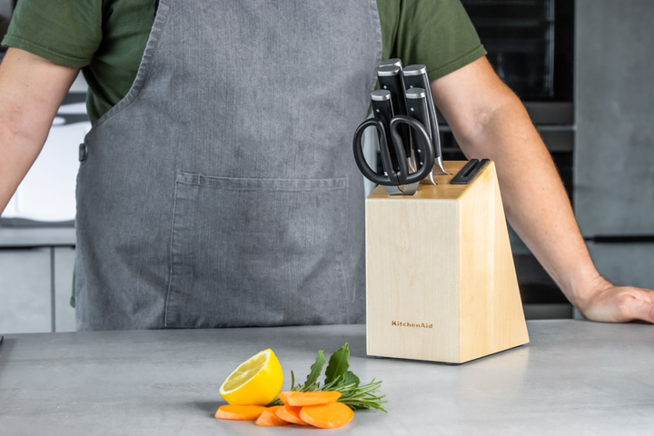 Набор ножей с подставкой KitchenAid Classic 6 предметов и точилка (KO6PSTSNOBG) - изображение 19