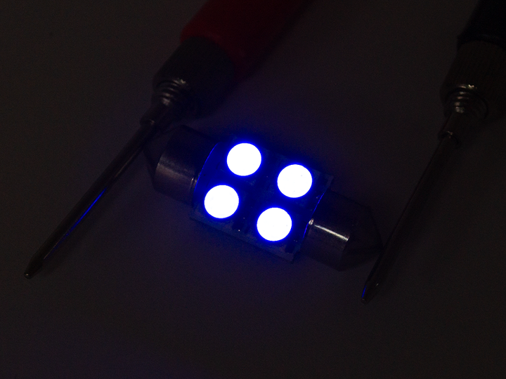 Світлодіодна автолампа C5W SV8.5 24В 31мм SMD5050-4led синій - зображення 2