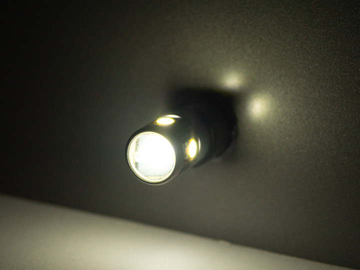 Світлодіодна автолампа T10 W5W 12В SMD3030-5led білий - зображення 2