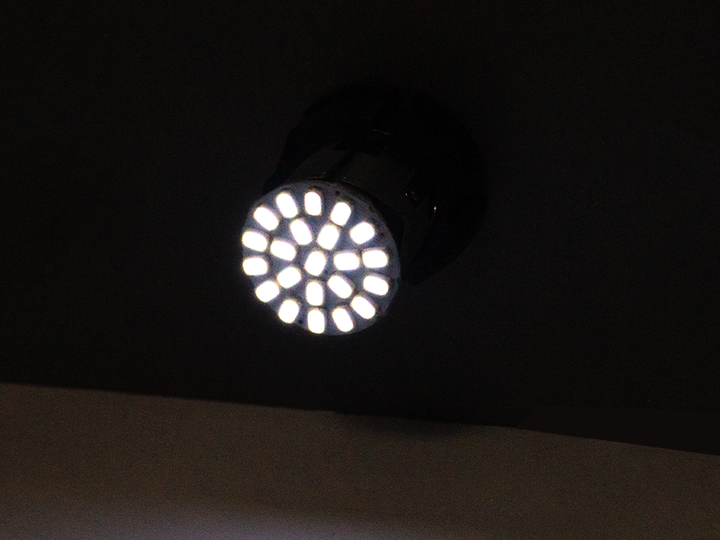 Світлодіодна автолампа T25 P21/5W (1157) 24В SMD1206-22led білий - Фото 2 Світлодіодна автолампа T25 P21/5W (1157) 24В SMD1206-22led білий - зображення 2