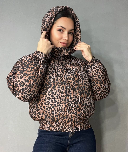 Куртка женская Lady Yep 9006 короткая с капюшоном леопардовый принт на резинке демисезонная 42 коричневая - Фото 3 Куртка женская Lady Yep 9006 короткая с капюшоном леопардовый принт на резинке демисезонная 42 коричневая - изображение 3