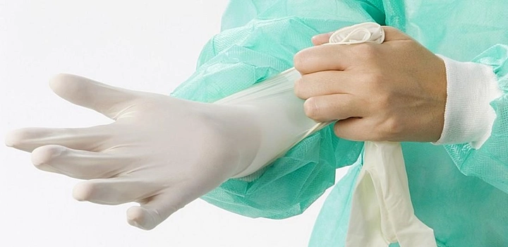 Перчатки Medicare латексные стерильные опудренные 8.5 - изображение 2
