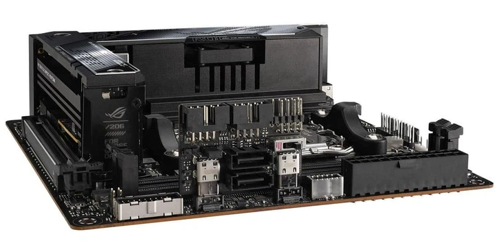 Материнська плата ASUS ROG STRIX X670E-I GAMING WIFI (SAM5, AMD