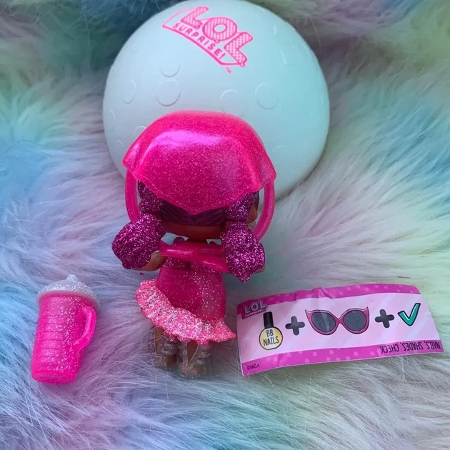 Игровой набор Lol Surprise Fashion Show Pop muse в бумажном шарике с 8 сюрпризами - изображение 6