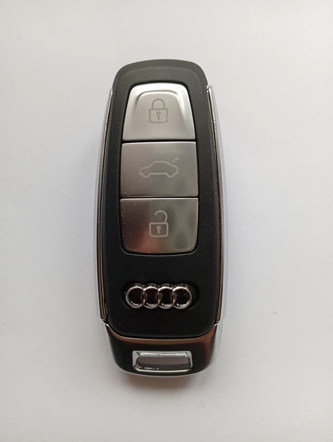 Корпус смарт ключа Audi (Ауді) A6, A8, Q7, Q8 3 кнопки (10-11) - Фото 3 Корпус смарт ключа Audi (Ауді) A6, A8, Q7, Q8 3 кнопки (10-11) - изображение 3