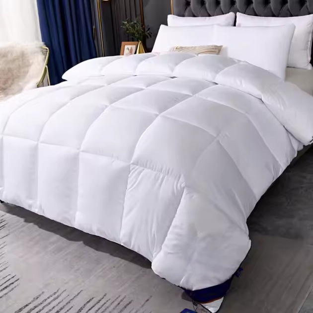 Одеяло двуспальное белое Hilton 200×230 см.Гостиничное качество для дома отелей и гостиниц 4 кг,силиконовый наполнитель odeyalo_white_200x230_4kg - Фото 1 Одеяло двуспальное белое Hilton 200×230 см.Гостиничное качество для дома отелей и гостиниц 4 кг,силиконовый наполнитель odeyalo_white_200x230_4kg - изображение 1