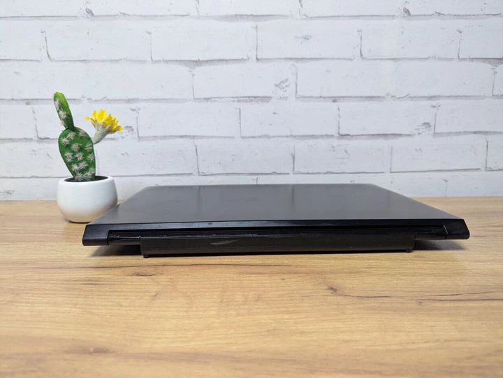 Ноутбук Б-клас Lenovo IdeaPad B50-30 / 15.6" (1366x768) TN / Intel Celeron N2840 (2 ядра по 2.16 - 2.58 GHz) / 8 GB DDR3 / 128 GB SSD / Intel HD Graphics / WebCam б/в - Фото 8 Ноутбук Б-клас Lenovo IdeaPad B50-30 / 15.6" (1366x768) TN / Intel Celeron N2840 (2 ядра по 2.16 - 2.58 GHz) / 8 GB DDR3 / 128 GB SSD / Intel HD Graphics / WebCam б/в - зображення 8