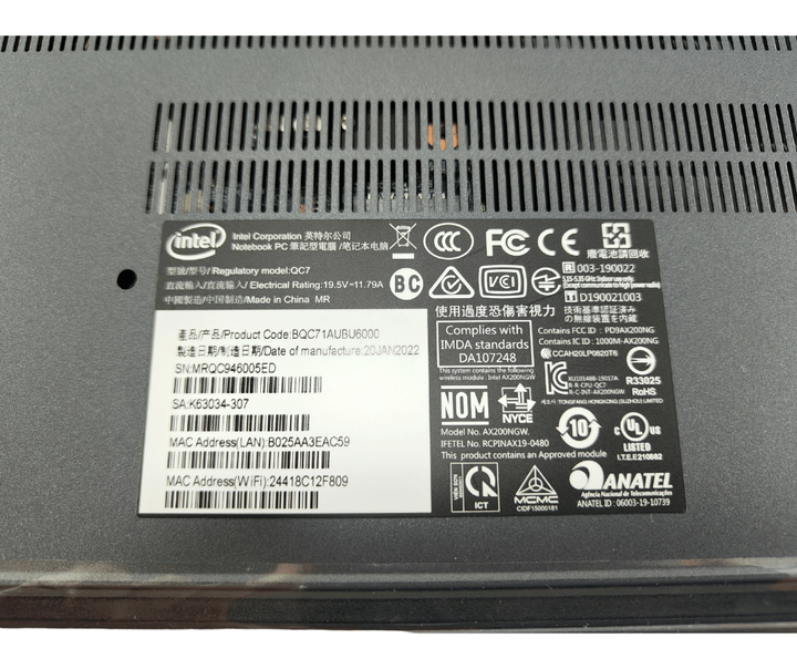 Ігровий ноутбук Intel Whitebook Gaming BQC71A / 15.6" (1920x1080) IPS / Intel Core i7-9750H (6 (12) ядер по 2.6 - 4.5 GHz) / 16 GB DDR4 / 512 GB SSD / nVidia GeForce GTX 1660 Ti, 6 GB GDDR6, 192-bit / WebCam - Фото 5 Ігровий ноутбук Intel Whitebook Gaming BQC71A / 15.6" (1920x1080) IPS / Intel Core i7-9750H (6 (12) ядер по 2.6 - 4.5 GHz) / 16 GB DDR4 / 512 GB SSD / nVidia GeForce GTX 1660 Ti, 6 GB GDDR6, 192-bit / WebCam - зображення 5