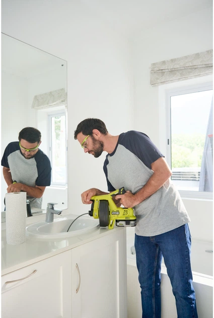 Машина для прочищення труб RYOBI One+ R18DA-0 18В 19-50 мм 7.6 м без АКБ (5133004642) - зображення 7