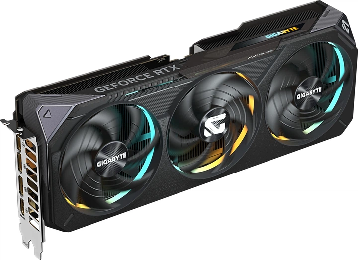 Відеокарта Gigabyte PCI-Ex GeForce RTX 5070 GAMING OC 12GB GDDR7 (192bit) (2625/28000) (HDMI, 3 x DisplayPort) (GV-N5070GAMING OC-12GD) - зображення 3