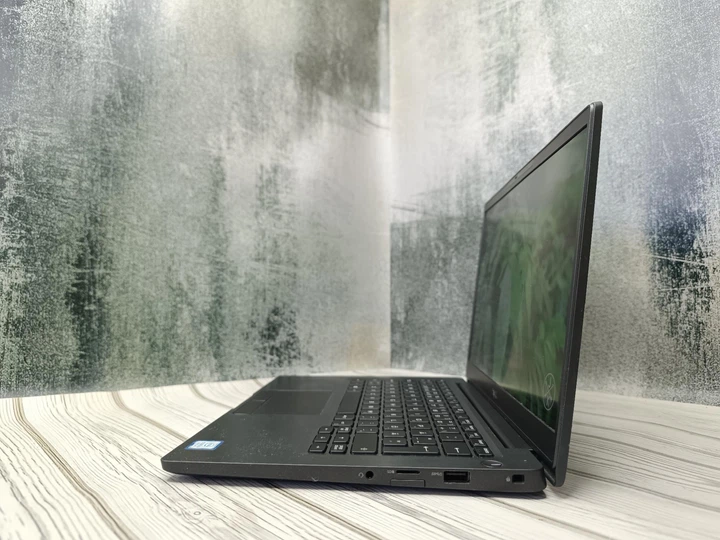 Ноутбук Dell Latitude 7300  Full HD  IPS  I5-8365U  Ram